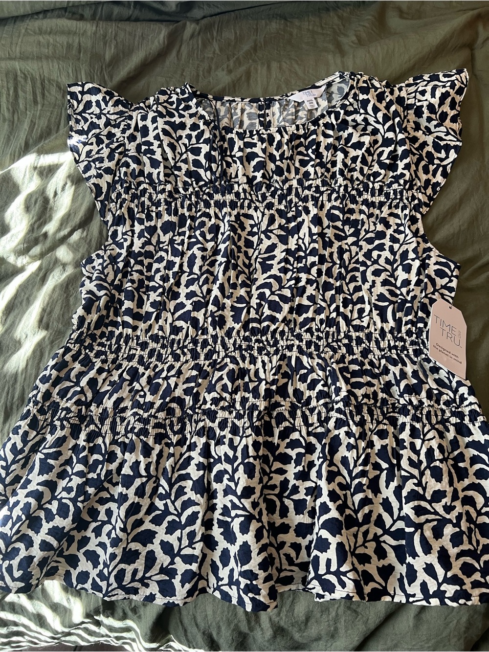 Time and Tru Navy & White Floral Smocked Flutter Sleeve Top
